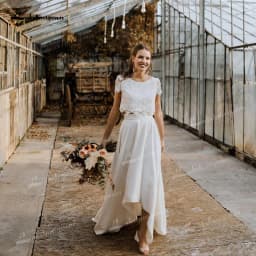 Boho Two Pieces Lace Bridal Wedding Dress O-Neck Short Sleeve High Low Skirt Bride Gown Sweep Button Chiffon Vestido Customized
