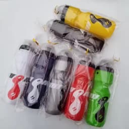 750ml Bicycle Waterbottle Mountain Road Bike Water Bottle Outdoor Cycling Kettle Portable with Bottle Holder Bike Accessory