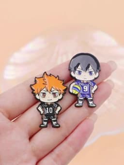 2pcs/Set Cute Anime Volleyball Boys Enamel Pin Sports Chibi Figure Brooches For Backpacks Hats Jackets Fashion Jewelry Fans Gift