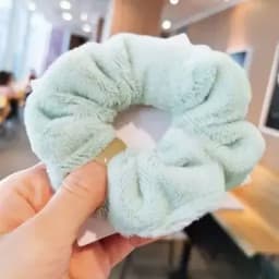 2024 Autumn Winter New Sweet Plush Soft Girls' Women Pompom Hair Ties Elastic Hair Band Ropes Accessories Headwear