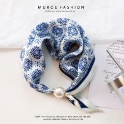 New Summer Pearl Decoration Magnetic Buckle Silk Scarf Versatile Neck Protection Fashionable High End Matching Shirt Scarf Lady
