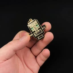 Game Totem of Undying Cosplay Keychain Alloy Cyberpunk Pendant Keyring Key Chain Bag Ornament Accessory Decoration Props