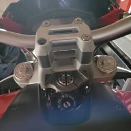 Motorcycle CNC Handlebar Mount Riser Clamp Fit For Ducati Monster 659 696 795 1100 2009-2016 1.5" Handle Bar Riser Spacer