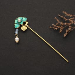 Womens Crystal Hair Clasp Flowers Shape Design Y2K Silver Step Shake Hanfu Hair Stick with Tassel Headwear Hairpins Jewelry