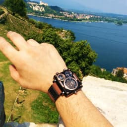 Oulm 3595 Green Watches Men Top Brand Luxury Fabric Big Size Quartz Clock 3 Time Zone Male Sport Watch relogio masculino