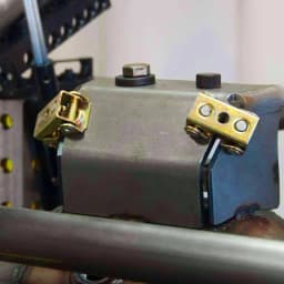 4pcs Magnetic V-Type Clamps V-Shaped Welding Holder Welding Fixture Adjustable Magnetic V-Pads Hand Tools Metal Working Tool