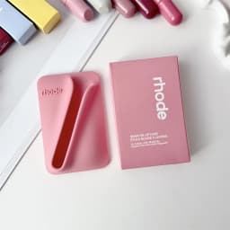 Rhode Hot Magnetic SNAP-ON LIP Case for All Mobile Phones for Magsafe Lip Gloss Holder with Long Lasting Lipstick Lip Gloss