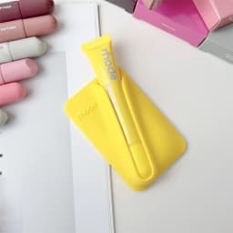 Rhode Hot Magnetic SNAP-ON LIP Case for All Mobile Phones for Magsafe Lip Gloss Holder with Long Lasting Lipstick Lip Gloss