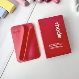 Rhode Hot Magnetic SNAP-ON LIP Case for All Mobile Phones for Magsafe Lip Gloss Holder with Long Lasting Lipstick Lip Gloss
