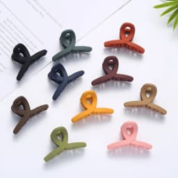 New Fashion Small 4.5cm Frosted Simple Wild Resin Clip Hairpin Barrettes for Women Girls Accessories Headwear Wholesale