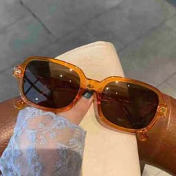 Vintage Square Sunglasses Woman Mirror Retro Rivet Yellow Sun Glasses Female Brand Designer Fashion Black Oculos De Sol