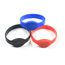 1Pc/Lot 125Khz T5577 EM4305 Rewritable RFID Bracelet Silicone Wristband Watch Copy Clone Blank Card In Access Control