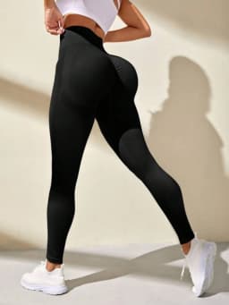 Seamless Yoga Pants Peach Sports High Waist and Hip Lifting Fitness Cropped Pants