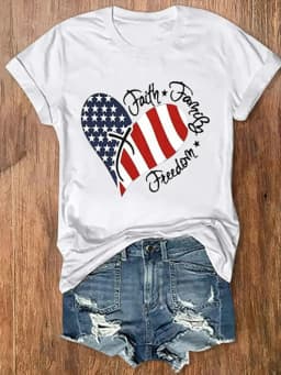 plus Size Women's round Neck Short Sleeve Top Featuring American Flag Design for Independence Day Summer Fashion Outfit