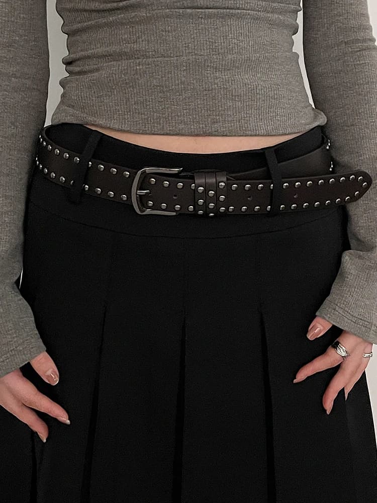 2024 New Belt Women's Jeans tie-in Ladies' belt fashion personality Rivet Belt senior black fashion