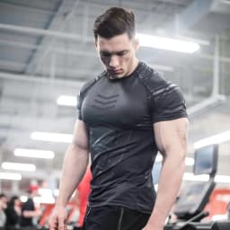 2026 Men Running Sports T-Shirt Training Quick Dry Tight Short Sleeves Shirt Bodybuilding Compress Fitness Tee Tops Men Clothing