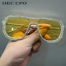 Diamonds Sunglasses Women 2026 New Luxury Rhinestone Unique Hand Fashion One Piece Sunglasses Female Oversized Glasses Eyewear