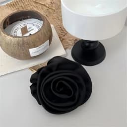 2024 Autumn Classic Bordeaux Satin Hair Ties with Vintage Rose Design FrenchStyle Rose Shape Scrunchies Elegant Hair Accessories