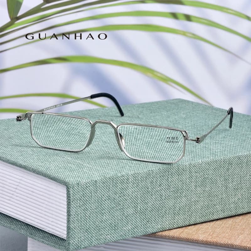 Guanhao Portable Reading Glasses Men's Fashionable Business Glasses Transparent Optical Lightweight Mini Box Presbyopic Glasses
