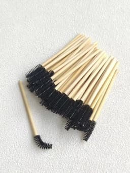 50Pcs Bamboo Handle Eyelash Brush Makeup Brush Eyelash Extension Mascara Wands Applicators Eye Lash Curling Comb Makeup Tools 