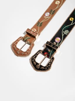 1pc Western Women Retro Casual Multi-Color Carved Beaded Random Floral Embossed Bead-Edge Belt, Suitable For Daily Wear