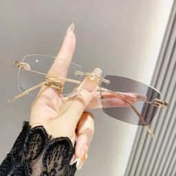 Advanced Photosensitive Color Changing Glasses Anti Blue Light Flat Light Lens Women's Frameless High-definition Myopia Glasses
