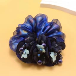 New Scrunchie White Flower Hair Ties Women Pearl Headdress Flower Highly Elastic Rubber Band Floral Hair Accessories