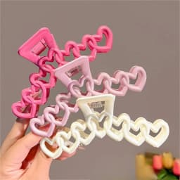 Colorful Dopamine Plastic Hair Claw Love Heart Shark Clamp Fashion Design Sweet Simple Irregular Hair Clips Headwears A-