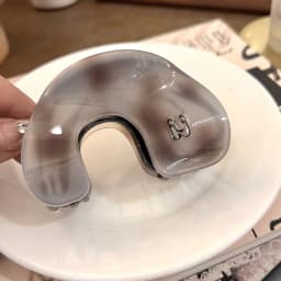 1pc New popular acetic acid clip hair clip, large hair clip, hair accessory, women's hair design, lightweight luxury