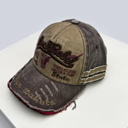 New Unisex Distress Hip Hop Letter Embroidery Baseball Hats Breathable Versatile Fashion Retro Ins Broken Personal Peaked Caps