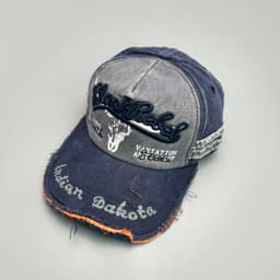 New Unisex Distress Hip Hop Letter Embroidery Baseball Hats Breathable Versatile Fashion Retro Ins Broken Personal Peaked Caps