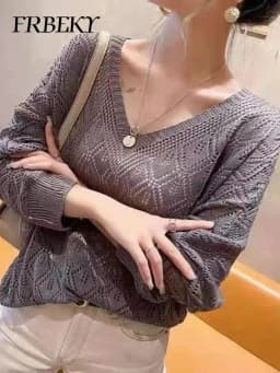 Women's Sweater Fashion V-neck Crochet Hollow Knit Sweater Autumn Thin Loose Bat Shirt Short Paragraph Ladies Tops Korean Jumper