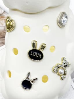 10PCS ABS Shoe Charms Bow Rhinestone Accessories For Clogs Bear Pearl Buckle Decorations Diy Women Lovely Garden Shoes Decor
