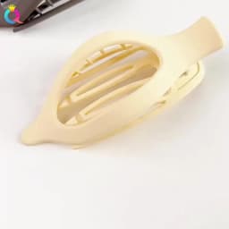 Matte Hair Claw Clip Barrette Duckbill for Women Fashion Crab Acrylic Hairpin Ponytail Hairgrip Girls Hair Accessories Headwear