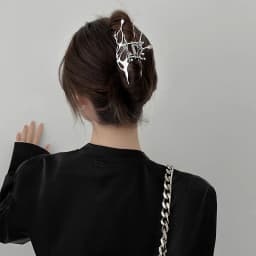 Y2k Geometric Claw Clips Women Large Metal Silver Color Korean Fashion Shark Hair Clips Grab Clamps Girls Hair Accessories