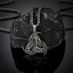 Men Celtics Knot Trinity Pendant Necklace Stainless Steel Norse Runes Slavic Icelandic Jewelry Vikings Amulet Vintage Male Gifts