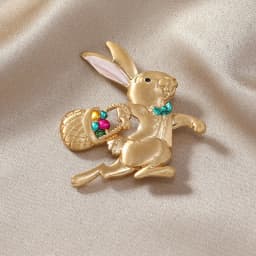 Retro Alloy Rabbit Brooch Pins Female Ins Trendy Party Coller Cute Sweater Brooches Accessories
