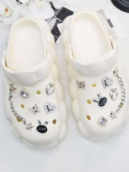 12PCS Shoe Charms ABS Accessories Decorations DIY Clog Ornament Glitter Rhinestone Buckle Star Chain Pins For Women Garden Shoes