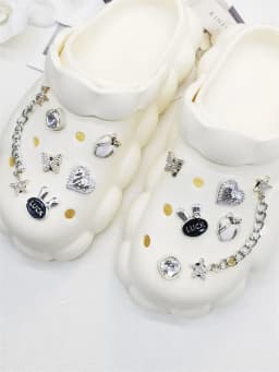 12PCS Shoe Charms ABS Accessories Decorations DIY Clog Ornament Glitter Rhinestone Buckle Star Chain Pins For Women Garden Shoes