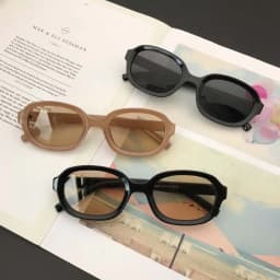 Korean Travel Retro Sunglasses UV400 Protection Eyewear Driving Glasses Sun-Protective Black Shades Glasses for Women Man