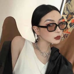 Korean Travel Retro Sunglasses UV400 Protection Eyewear Driving Glasses Sun-Protective Black Shades Glasses for Women Man