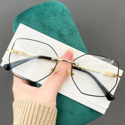 CRIXALIS Fashion Butterfly Reading Sunglasses Women Computer Glasses Anti Blue Light Female Gradient Presbyopic Lens +1.0 +2.0