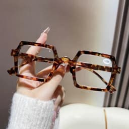 2024 New Sqaure Frame Reading Glasses Personalized Multicolor Elderly Eyewear High-definition Anti Blue Light Presbyopia Eyewear
