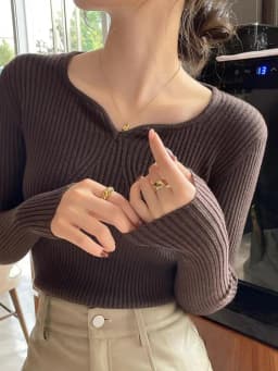 2026 Basic V-neck Chic Autumn Winter Pullover Women Female Knitted Ribbed Sweater Slim Long Sleeve Badycon High Quality Sweater