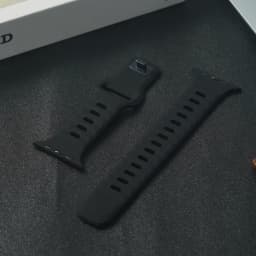 Sport Band For Apple Watch Ultra 9 8 7 6 SE 5 Soft Silicone Lightweight Bracelet Strap For iWatch 38MM 40MM 42MM 44MM 45MM 49MM