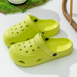 Clogs Women Sandals Summer Casual EVA Lightweight Outdoor Women's Shoes Anti Slip Thick Sole Beach Slides Casual Garden Shoes