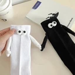 1Pair Creative Couple Socks Magnetic Socks with Eyes and Hands Mid Tube Sweat-absorbing Stockings Cartoon Lovers Friends Socks