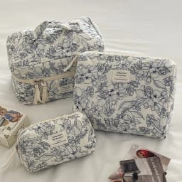 Wholesale Vintage Flower Women Cosmetic Bag Portable Zipper Makeup Travel Organizer Female Handbag Toiletry Quilting Pouch