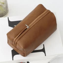 New Solid-Color High-End PU Makeup Bag, Large-Capacity Portable Hand-Held Toiletries Storage Bag, One Piece