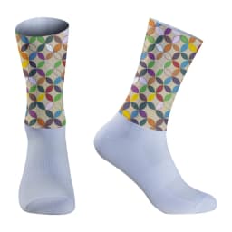 2026 New Seamless Aero Socks Summer Slip Breathable Cycling Socks Men Women Road Bike
